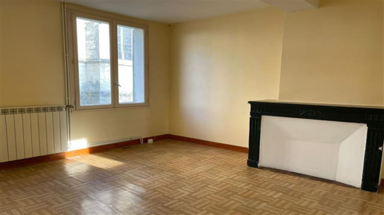 Ma-Cabane - Vente Maison CHATEAU-THIERRY, 73 m²