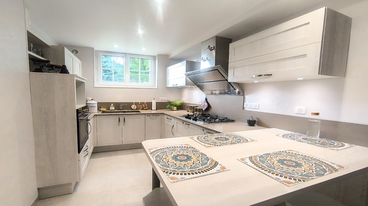 Ma-Cabane - Vente Maison Château-Thierry, 208 m²