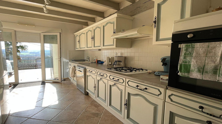 Ma-Cabane - Vente Maison CHATEAU-THIERRY, 97 m²