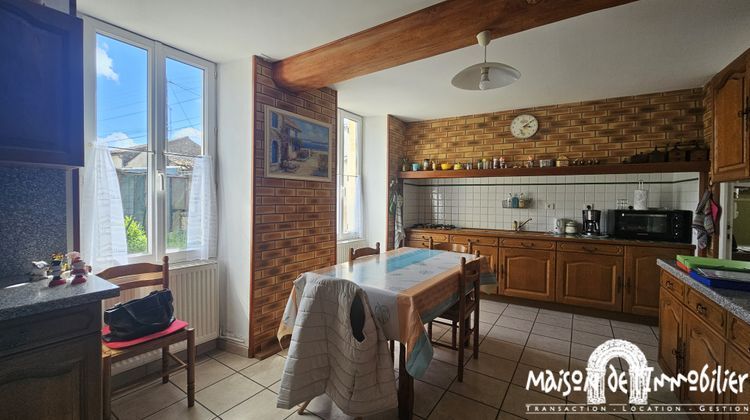 Ma-Cabane - Vente Maison Châteaubernard, 141 m²