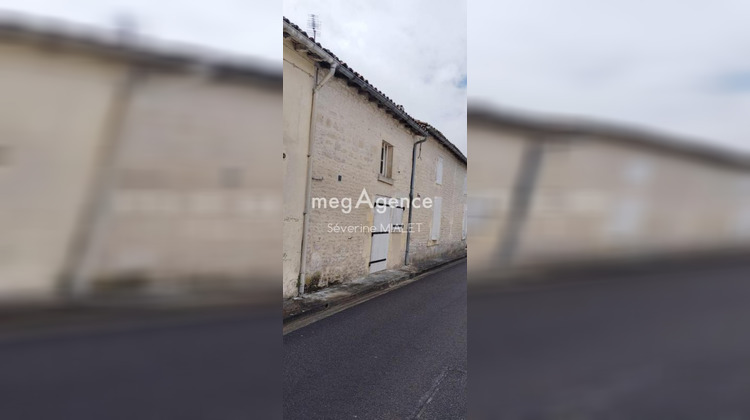 Ma-Cabane - Vente Maison CHATEAUBERNARD, 60 m²