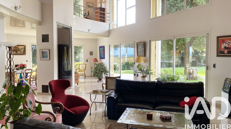 Ma-Cabane - Vente Maison Châteaubernard, 311 m²