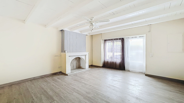 Ma-Cabane - Vente Maison CHATEAUBERNARD, 111 m²