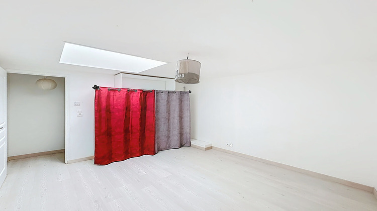 Ma-Cabane - Vente Maison CHATEAUBERNARD, 111 m²