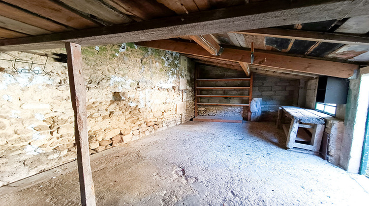 Ma-Cabane - Vente Maison CHATEAUBERNARD, 111 m²