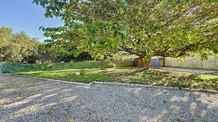 Ma-Cabane - Vente Maison CHATEAUBERNARD, 110 m²