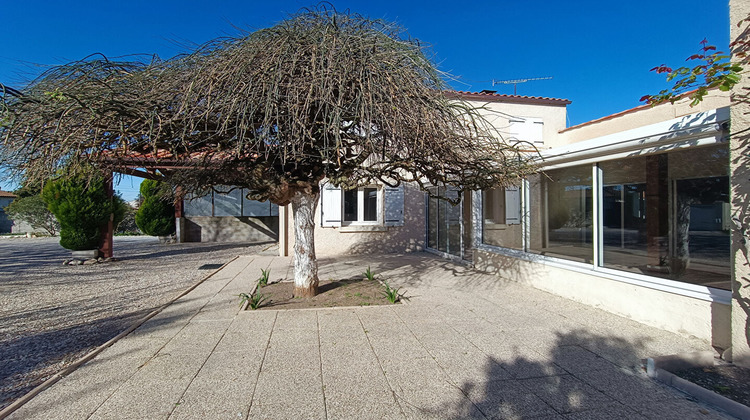 Ma-Cabane - Vente Maison CHATEAUBERNARD, 110 m²