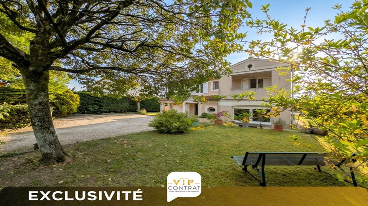 Ma-Cabane - Vente Maison CHATEAUBERNARD, 160 m²