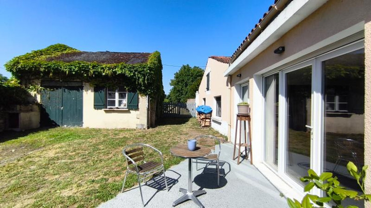 Ma-Cabane - Vente Maison CHATEAUBERNARD, 138 m²