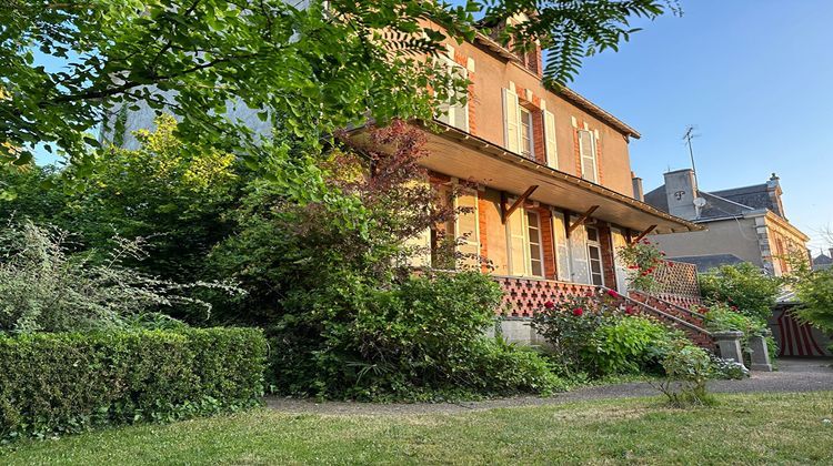 Ma-Cabane - Vente Maison CHATEAUBRIANT, 199 m²