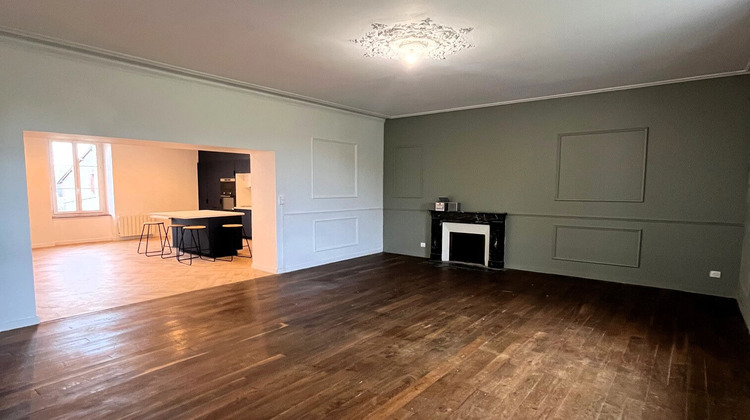 Ma-Cabane - Vente Maison CHATEAUBRIANT, 250 m²