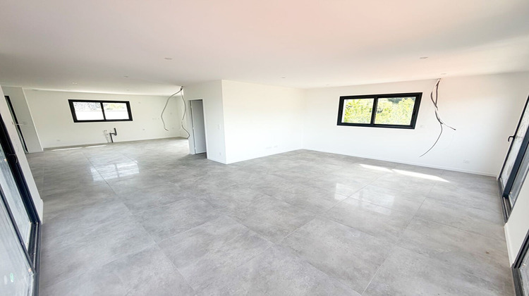 Ma-Cabane - Vente Maison CHATEAUGAY, 261 m²