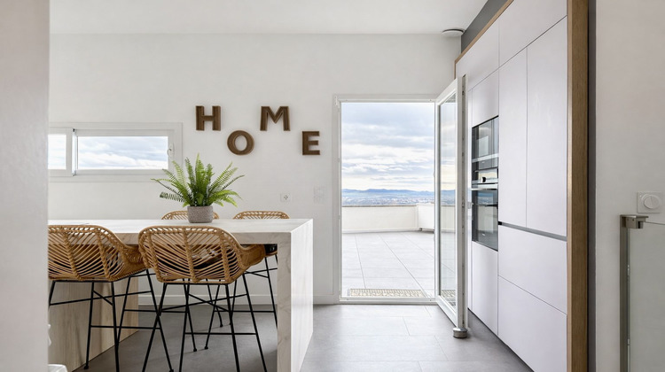 Ma-Cabane - Vente Maison Châteaugay, 222 m²