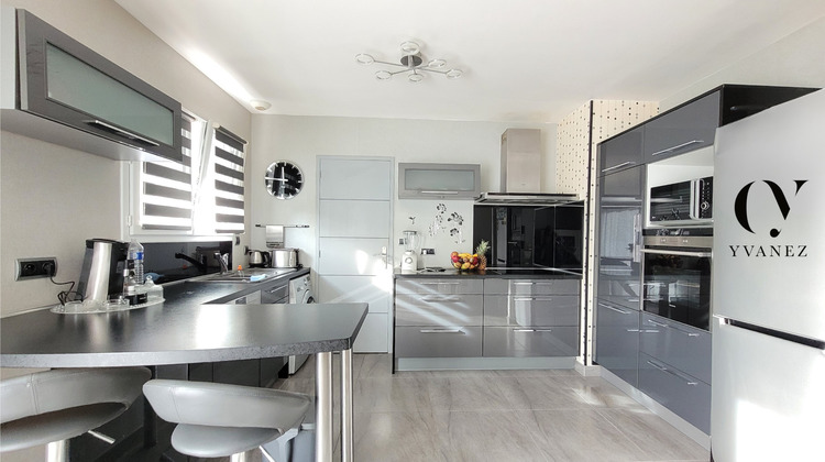 Ma-Cabane - Vente Maison Châteaugiron, 103 m²