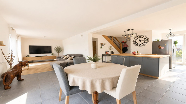 Ma-Cabane - Vente Maison Châteaugiron, 102 m²