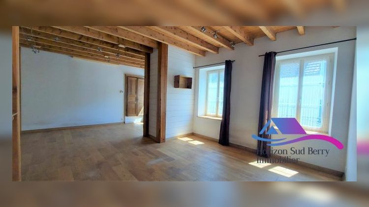 Ma-Cabane - Vente Maison Châteaumeillant, 107 m²