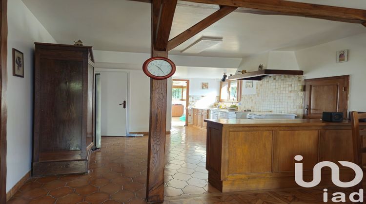 Ma-Cabane - Vente Maison Châteaumeillant, 127 m²