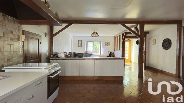 Ma-Cabane - Vente Maison Châteaumeillant, 127 m²