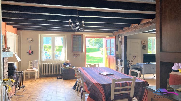 Ma-Cabane - Vente Maison Châteaumeillant, 111 m²