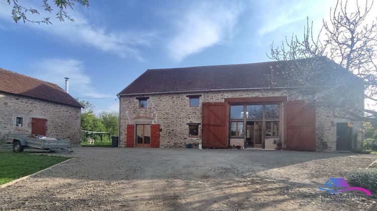 Ma-Cabane - Vente Maison Châteaumeillant, 280 m²