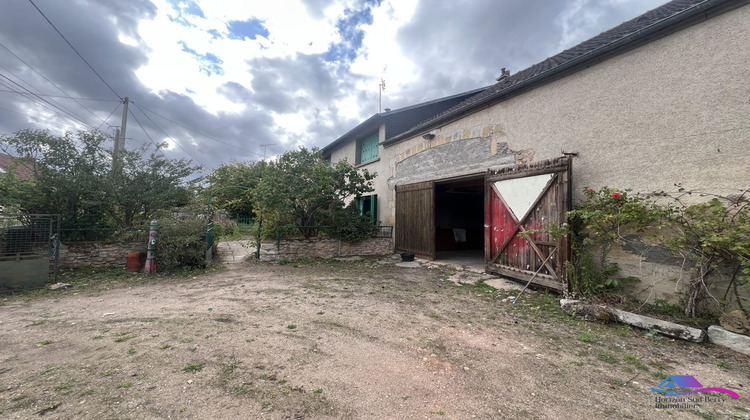 Ma-Cabane - Vente Maison Châteaumeillant, 105 m²