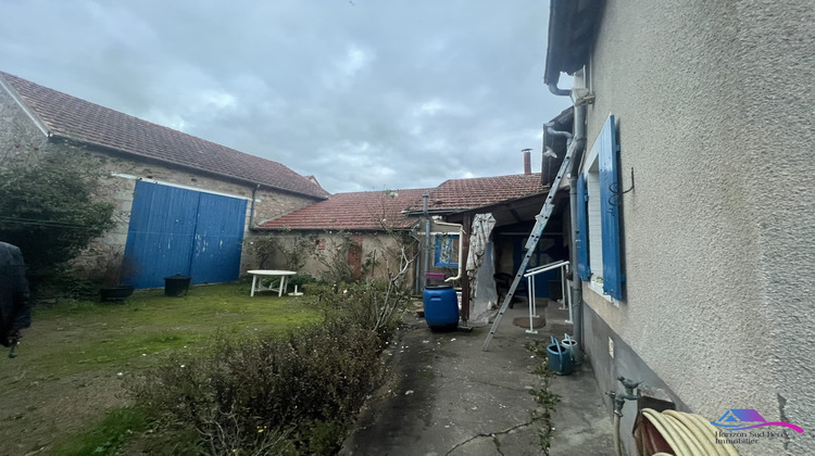 Ma-Cabane - Vente Maison Châteaumeillant, 61 m²