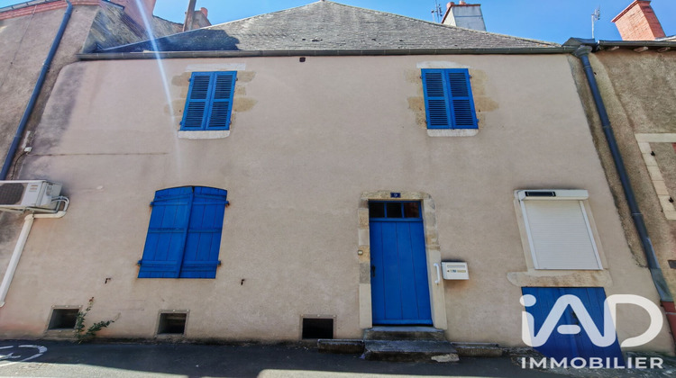 Ma-Cabane - Vente Maison Châteaumeillant, 98 m²