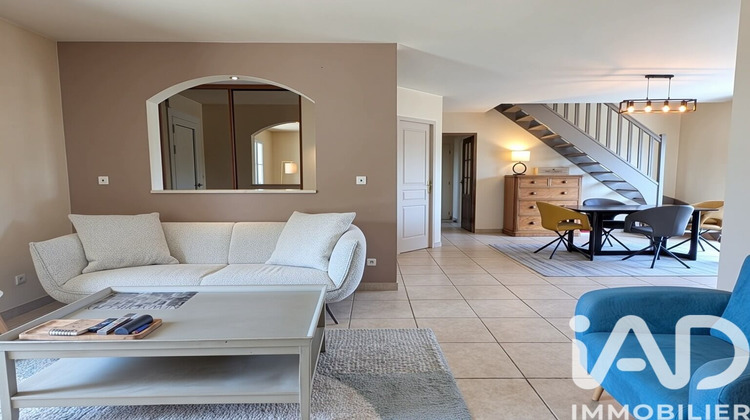 Ma-Cabane - Vente Maison Châteaumeillant, 150 m²