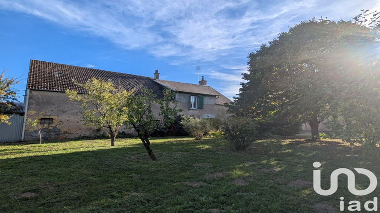 Ma-Cabane - Vente Maison Châteaumeillant, 108 m²