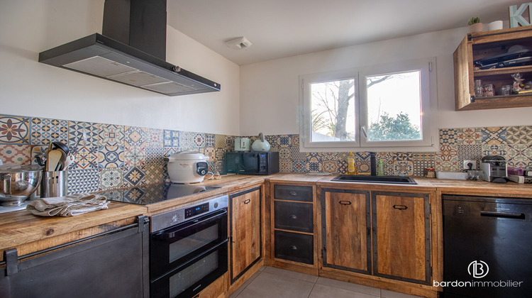 Ma-Cabane - Vente Maison CHATEAUNEUF, 110 m²