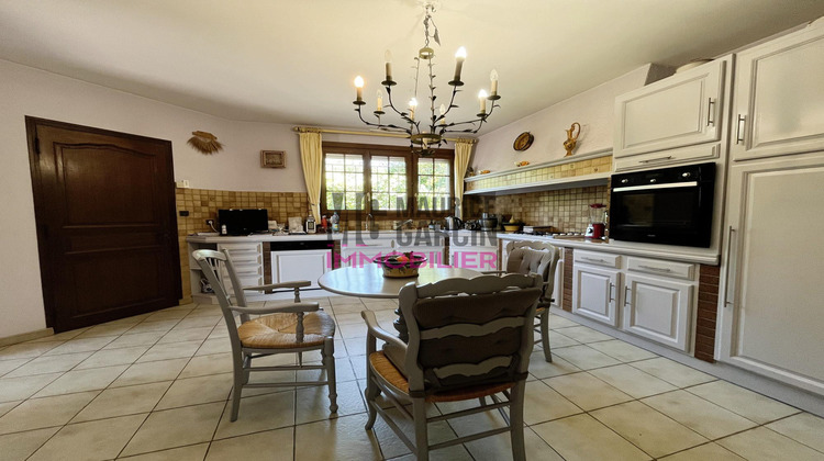 Ma-Cabane - Vente Maison Châteauneuf-de-Gadagne, 171 m²