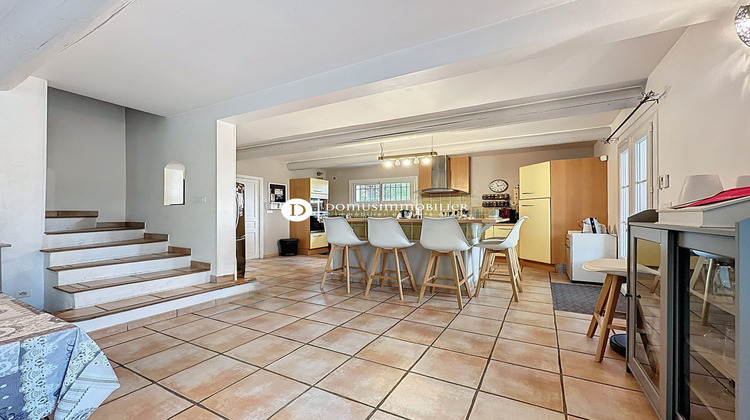 Ma-Cabane - Vente Maison Châteauneuf-de-Gadagne, 184 m²