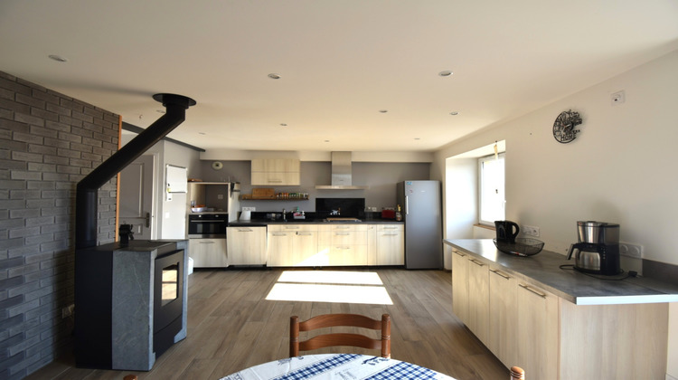 Ma-Cabane - Vente Maison CHATEAUNEUF DE VERNOUX, 81 m²