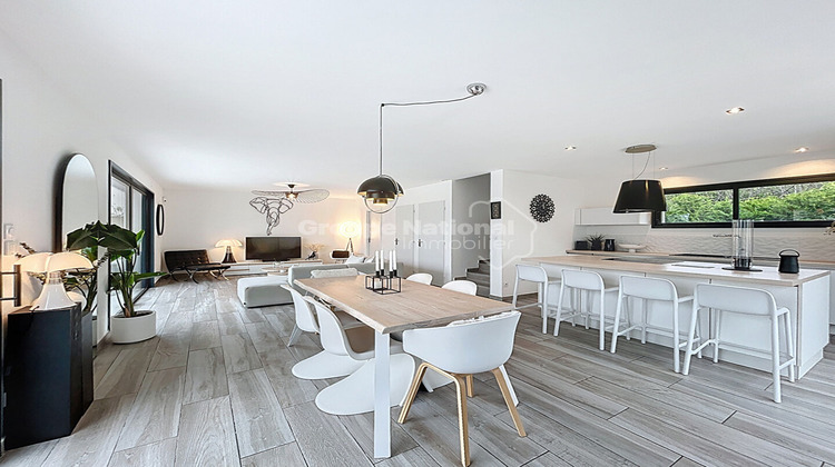 Ma-Cabane - Vente Maison CHATEAUNEUF-DU-PAPE, 115 m²