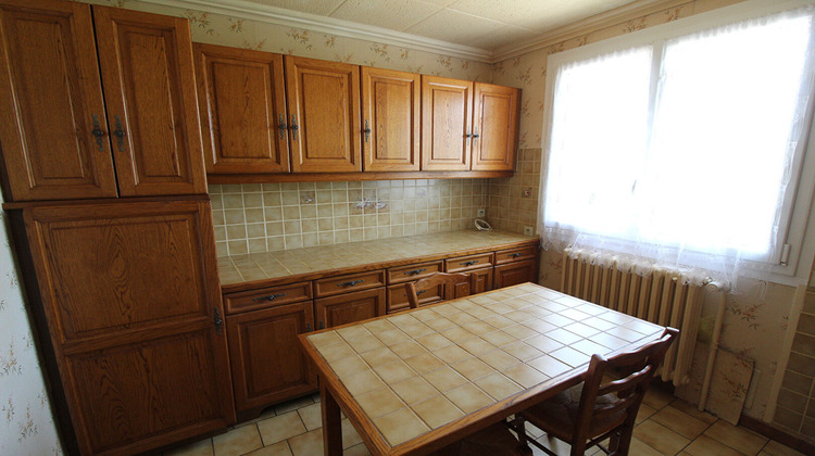 Ma-Cabane - Vente Maison CHATEAUNEUF-EN-THYMERAIS, 61 m²
