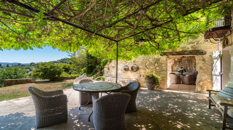 Ma-Cabane - Vente Maison Châteauneuf-Grasse, 550 m²