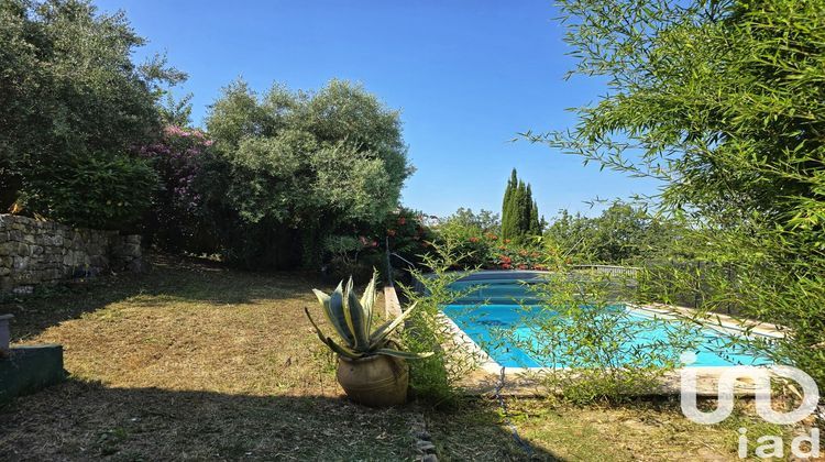 Ma-Cabane - Vente Maison Châteauneuf-Grasse, 200 m²