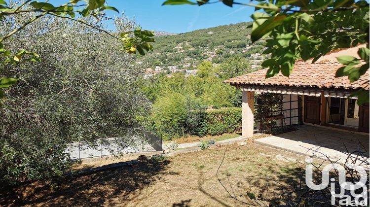 Ma-Cabane - Vente Maison Châteauneuf-Grasse, 200 m²