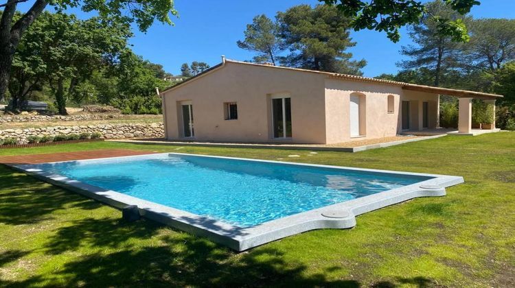 Ma-Cabane - Vente Maison CHATEAUNEUF GRASSE, 100 m²