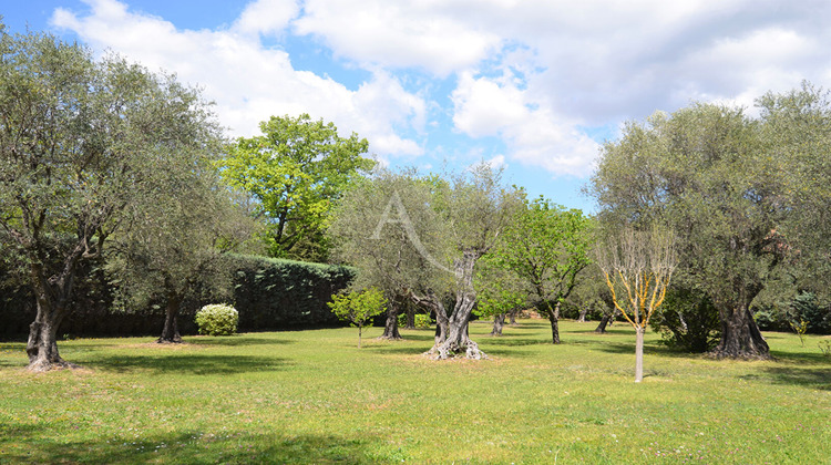 Ma-Cabane - Vente Maison CHATEAUNEUF-GRASSE, 250 m²