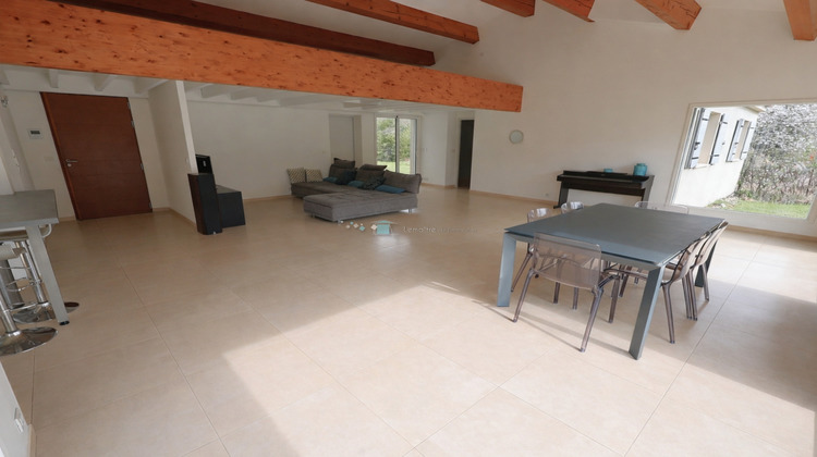 Ma-Cabane - Vente Maison CHATEAUNEUF-GRASSE, 160 m²