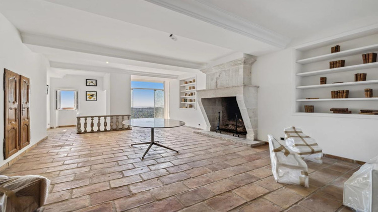 Ma-Cabane - Vente Maison CHATEAUNEUF GRASSE, 193 m²