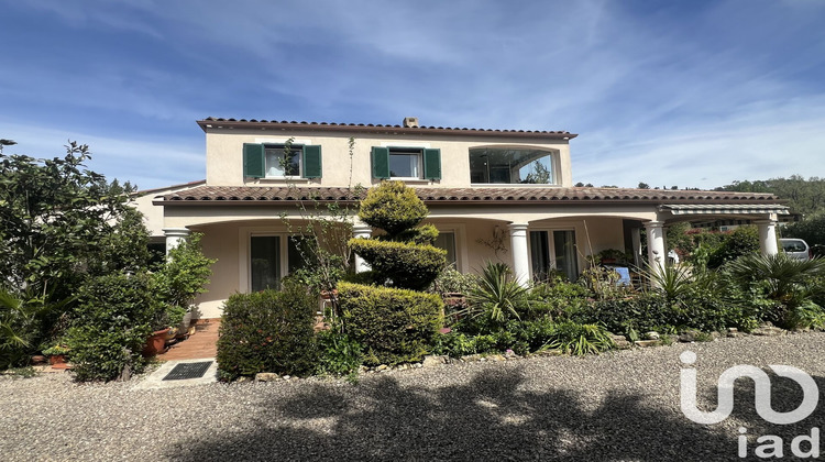 Ma-Cabane - Vente Maison Châteauneuf-Grasse, 197 m²