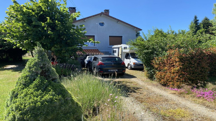 Ma-Cabane - Vente Maison Châteauneuf-la-Forêt, 75 m²