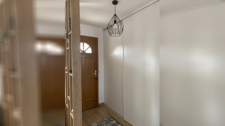 Ma-Cabane - Vente Maison Châteauneuf-la-Forêt, 100 m²