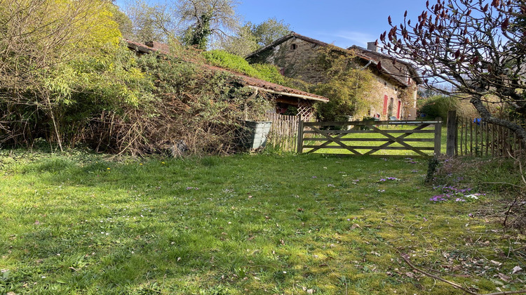 Ma-Cabane - Vente Maison Châteauneuf-la-Forêt, 67 m²