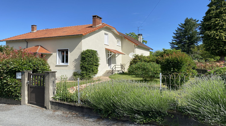 Ma-Cabane - Vente Maison Châteauneuf-la-Forêt, 221 m²