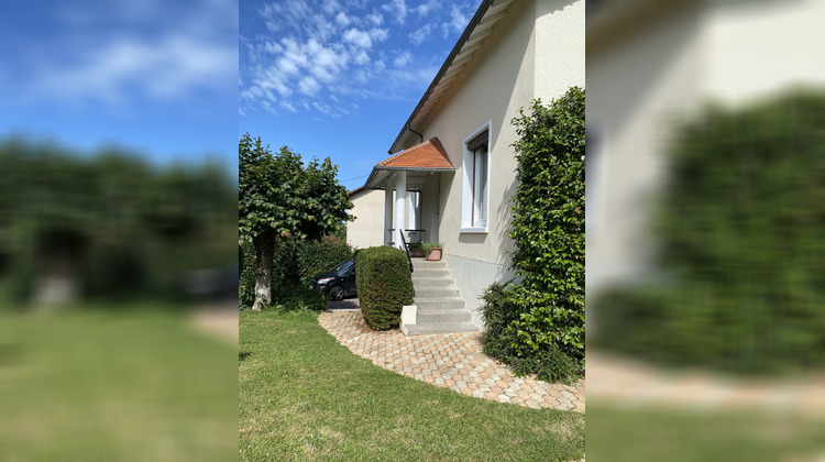 Ma-Cabane - Vente Maison Châteauneuf-la-Forêt, 221 m²