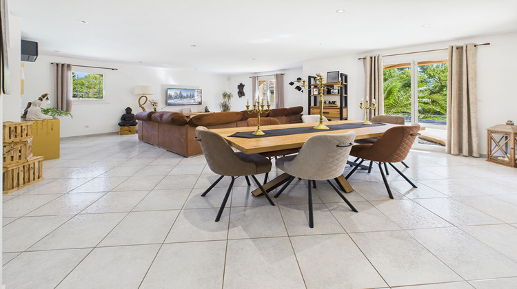 Ma-Cabane - Vente Maison CHATEAUNEUF-LE-ROUGE, 145 m²