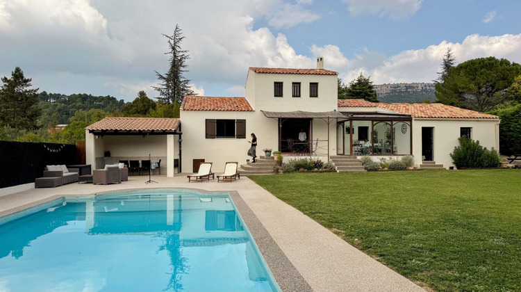 Ma-Cabane - Vente Maison Châteauneuf-le-Rouge, 149 m²